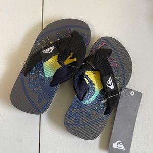 NWT Quiksilver Boy’s Flip-Flop/Slippers Size: 10
